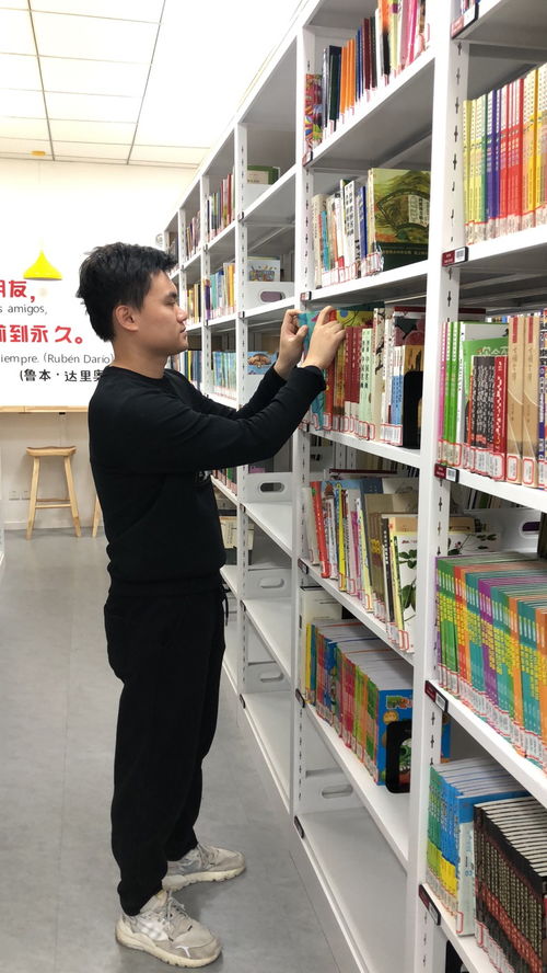同學(xué),圖書館已開放,歡迎你回家